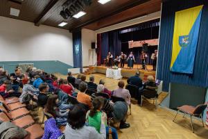 Dobrodelna glasbena prireditev z ljudsko pesmijo 4